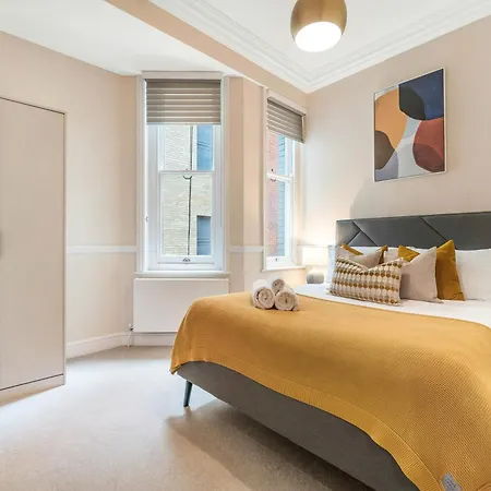 Spectacular 3 Bed In Berkeley Sq Mayfair London Exterior photo